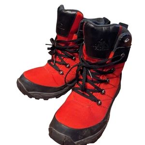 The north face waterproof boots men's size 9
